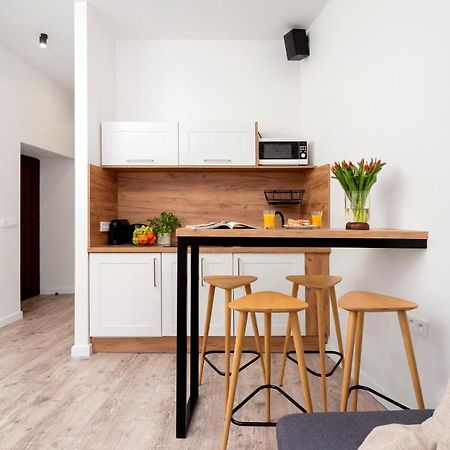 Wow Apartment By Cozyplace คราคูฟ ภายนอก รูปภาพ